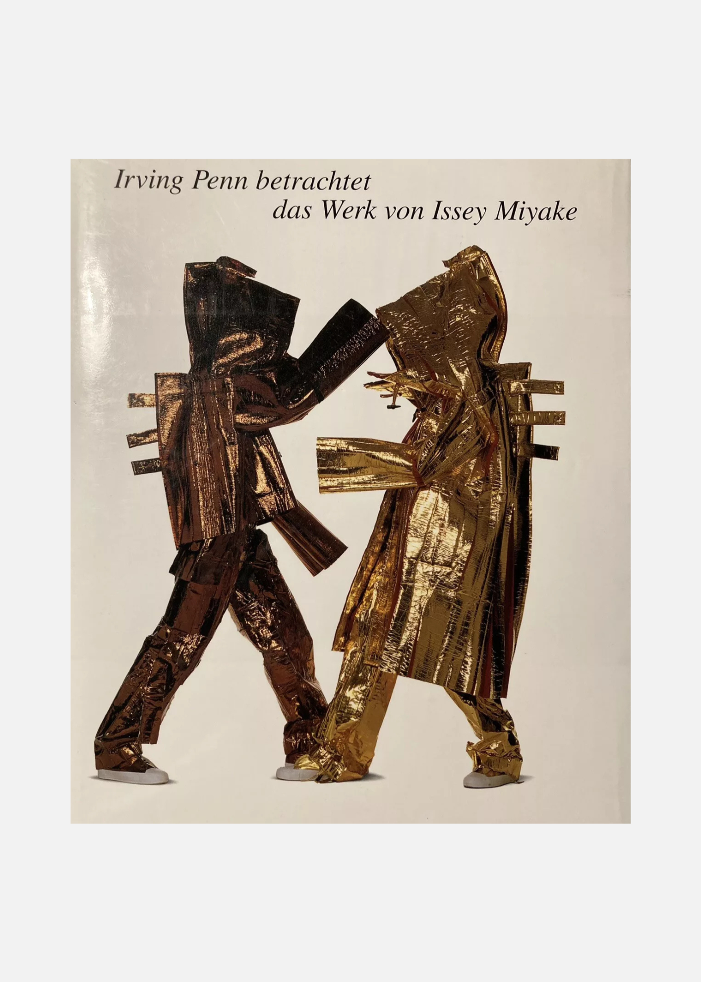 Irving Penn salutes the work of Issey Miyake (1st Edition 1998) Irving Penn salutes the work of Issey Miyake (1st Edition 1998)