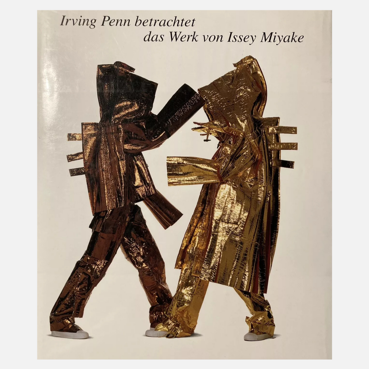 Irving Penn salutes the work of Issey Miyake (1st Edition 1998) Irving Penn salutes the work of Issey Miyake (1st Edition 1998)